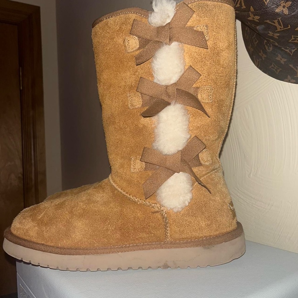 koolaburra uggs size 9